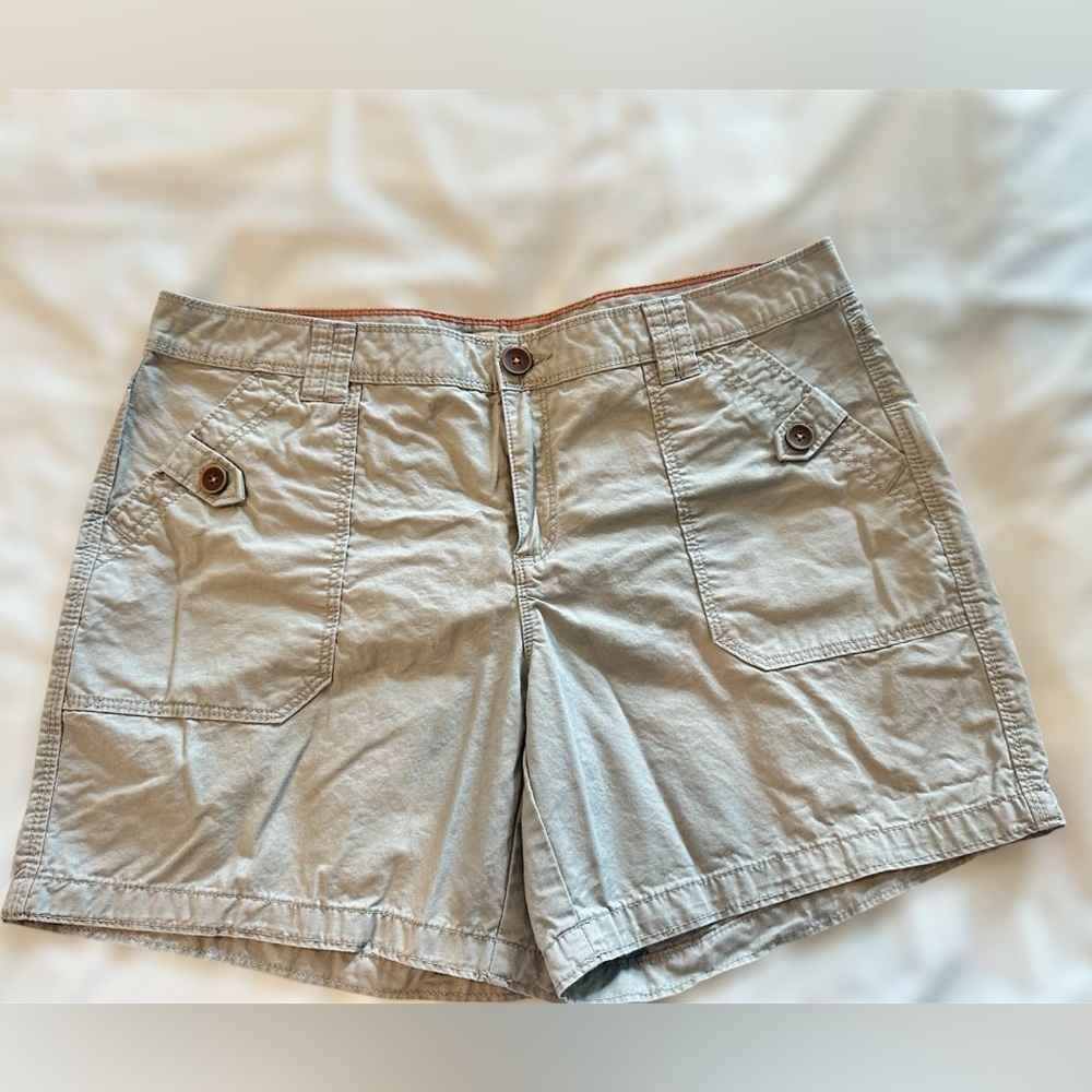 Natural Reflections Light Khaki Utility Pocket Shorts Size 12